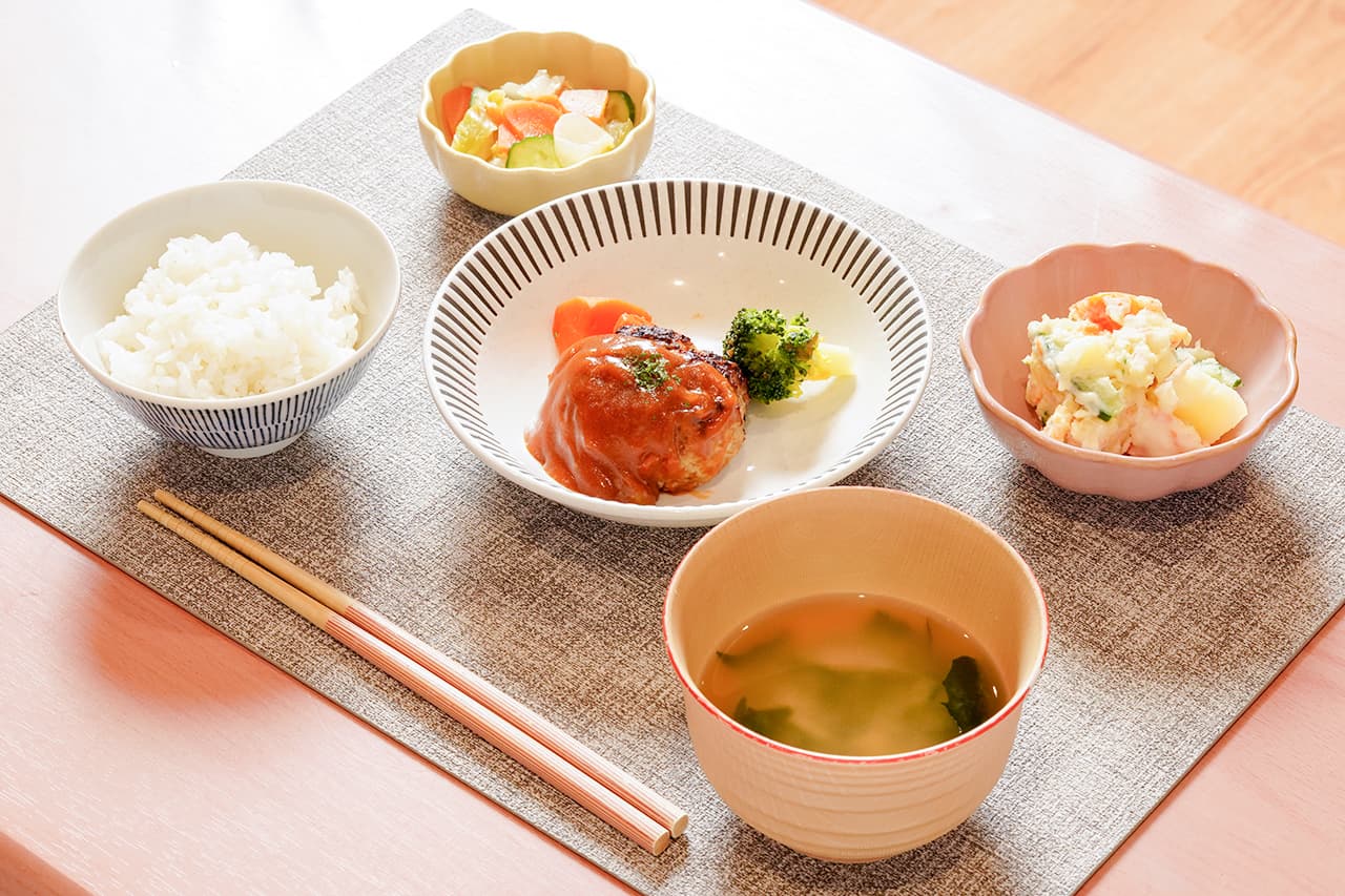 特別養護老人ホーム梨花の食事例